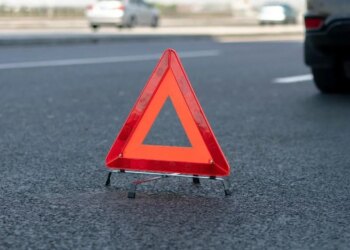 Смертельное ДТП в Ростовской области: трое погибли в лобовом столкновении с грузовиком